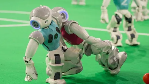 Crearon un robot con el escudo de River y los hinchas se volvieron locos