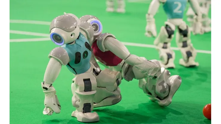 Crearon un robot con el escudo de River y los hinchas se volvieron locos