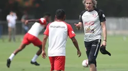 Dos jugadores con un lugar definido en el once titular de la Selección de Perú