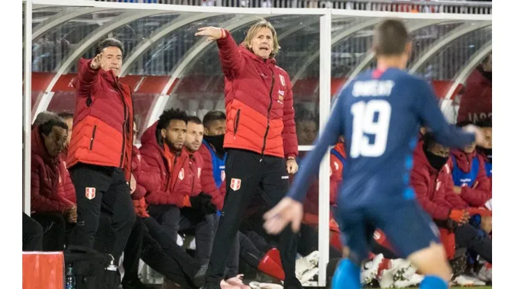Foto de Ricardo Gareca, entrenador de Perú.