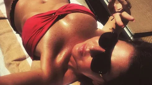 La conductora siempre sigue a las Chivas.