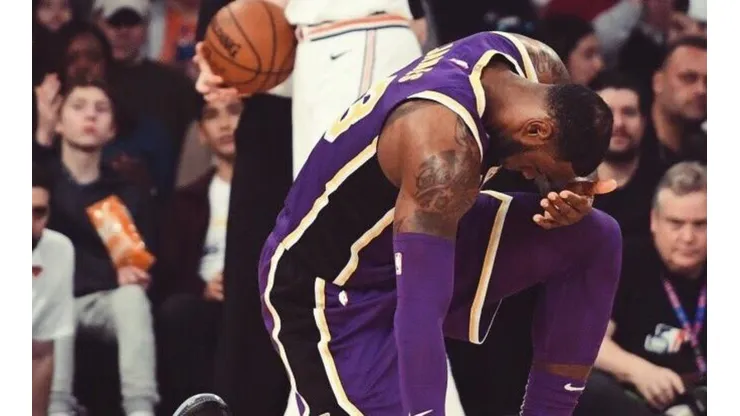 LeBron James quiso ser el héroe y quedó en ridículo en otra derrota de los Lakers