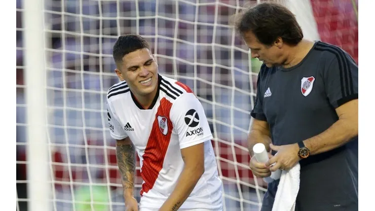 Quintero se rompió los ligamentos.