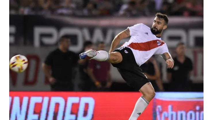 Pratto metió el 3 a 0 final.