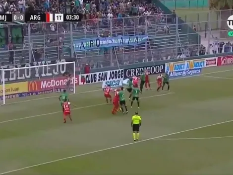 San Martín de San Juan metió el gol más insólito de la Superliga