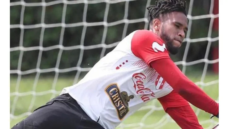 Gallese tiene mucha razón: el arquero ya tiene la cabeza en la Copa América