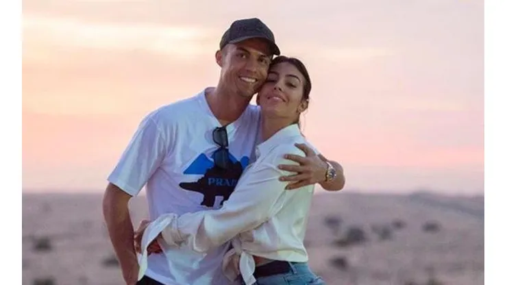 Georgina, la novia de Cristiano, promociona ropa interior en Instagram