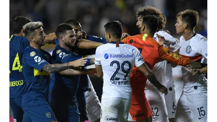 Coloccini reveló el mensaje que Buffarini le mandó luego del partido en el que tiró la rabona