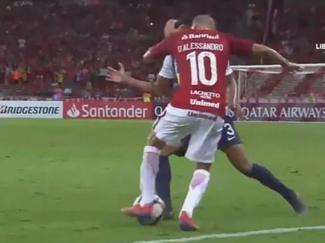 Qué lindo que es el fútbol: el túnel de D'Alessandro a un hombre de Alianza Lima