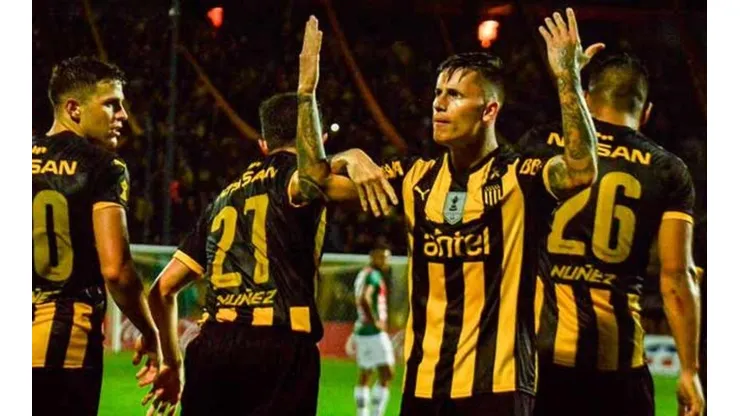 Peñarol vs San José