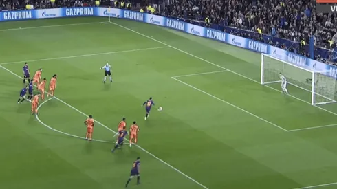 Al Barcelona le regalaron un penal y Messi lo aprovechó ¡para humillar al Lyon!