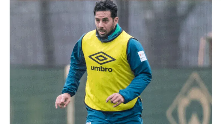 No puede ser: se lesionó Claudio Pizarro