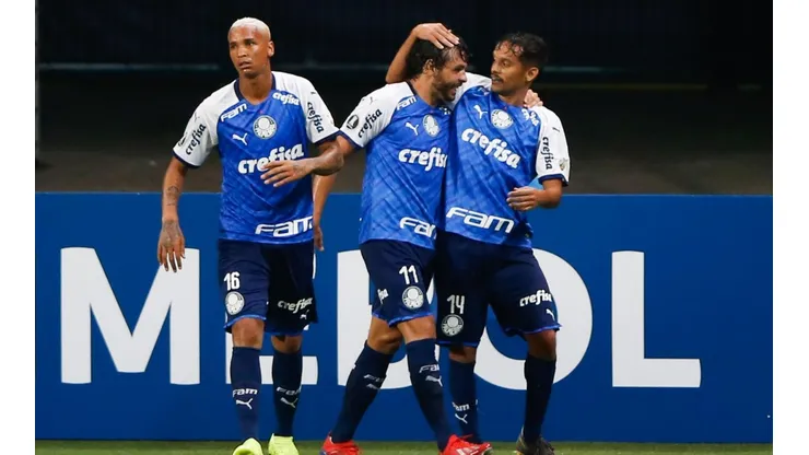 Palmeiras festeja uno de sus tantos.