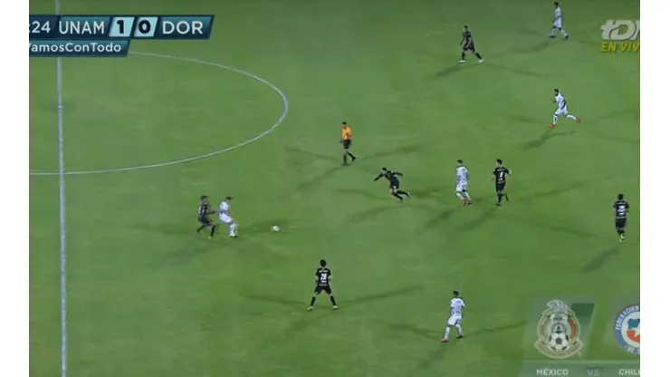 Terrible golazo de Iturbe.