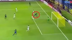 El cabezazo de Darío Benedetto.