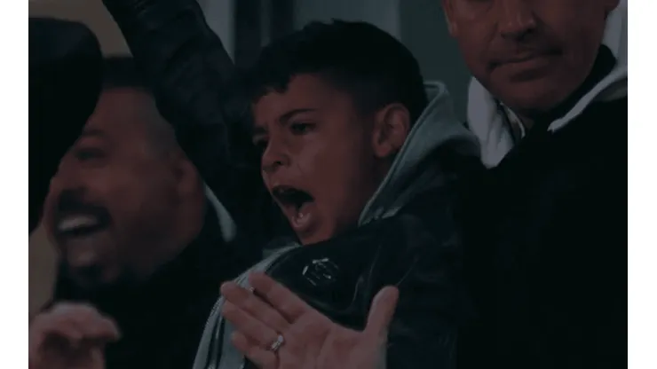 El grito de gol viral del hijo de Cristiano Ronaldo en el triplete de papá