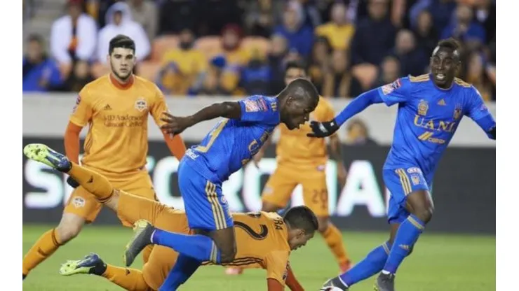 Tigres UANL vs Houston Dynamo