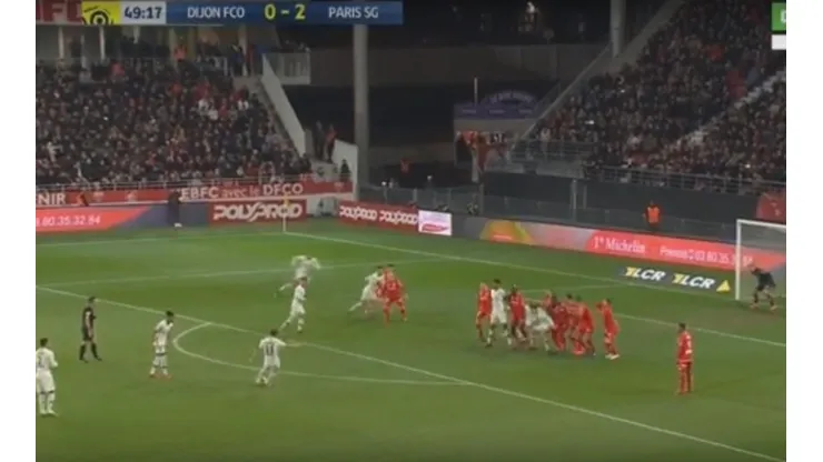 Dibuje, Fideo: Di María acomodó y clavó un golazo al ángulo de tiro libre