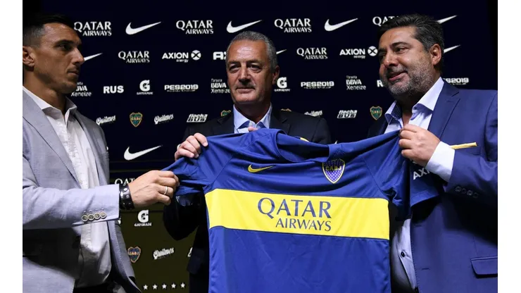Burdisso se fue de boca y comparó a Alfaro con Bianchi