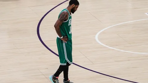 Kyrie Irving se disculpa ante la prensa por su actitud