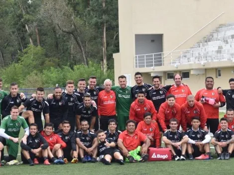 ¿Casualidad o provocación? La foto del plantel de Palestino con un detalle que enoja en River