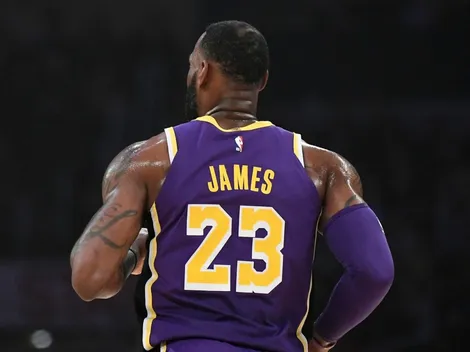 Charles Barkley se burló de LeBron y lo invitó a comentar los playoffs por TV