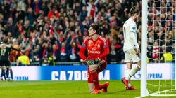 A Courtois le pegan tanto que lo tuvo que salir a defender su padre