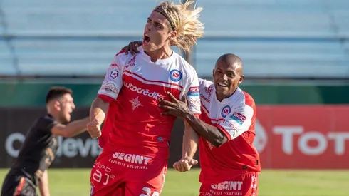 Argentinos vs Vélez por la Superliga.