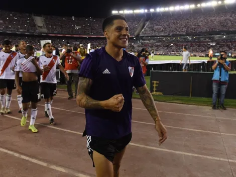 Enzo Pérez mostró sus dos nuevos cuadros bien gallinas inspirados en la final que River le ganó a Boca