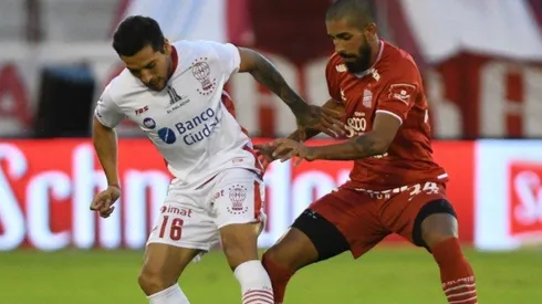 Victoria de oro de San Martín de Tucumán.