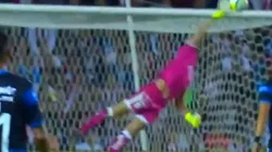 Fenomenal volada de Nico Navarro en México