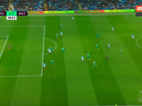 ¿Y el VAR pa' cuándo? El árbitro contradijo al línea y le dio un gol increíble al City