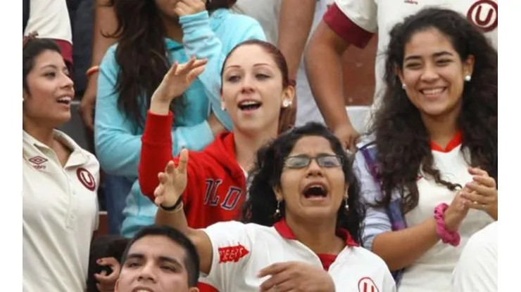 Para todas las mujeres: Universitario y su emotivo mensaje