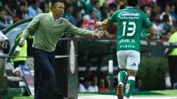 Mena reveló por qué llegó sorpresivamente a León