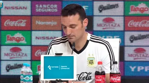 Scaloni, indignado con la pregunta.