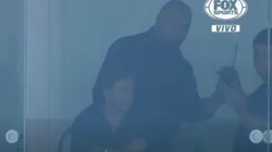 Se encienden las alarmas y comienza la sospecha: apareció un handy en el palco de Marcelo Gallardo