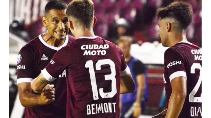 Lanús vs San Martín por la Superliga.