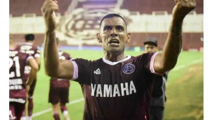 Lanús vs San Martín por la Superliga.