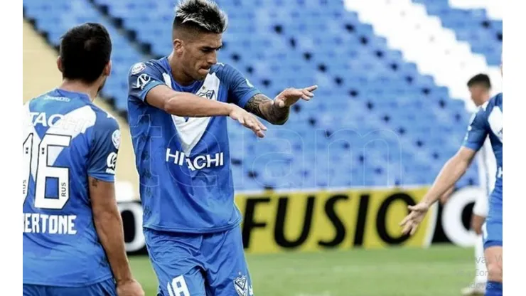 Vélez vs Real Pilar