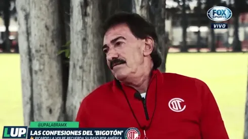La Volpe se defendió de las críticas: "En el América no había equipo"