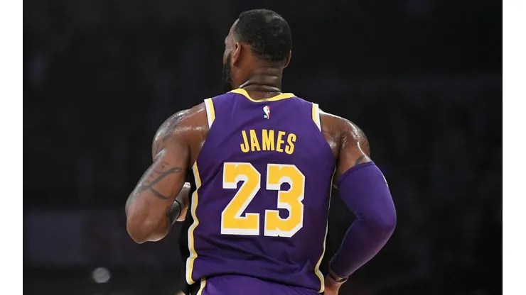 Es el Rey: LeBron James superó a Michael Jordan en la tabla histórica de anotadores