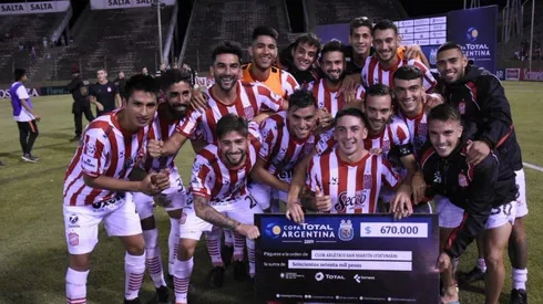 San Martín festejó en Salta y se dio un respiro de la lucha por no descender.