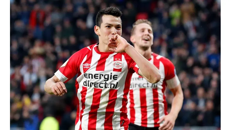 Lozano fue mirado de cerca por el Manchester United.
