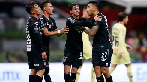 El Necaxa le dio vuelta el partido al América.