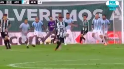 Golazo de Urzi para el 2 a 1.