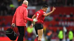 Alexis Sánchez, muy dolorido.