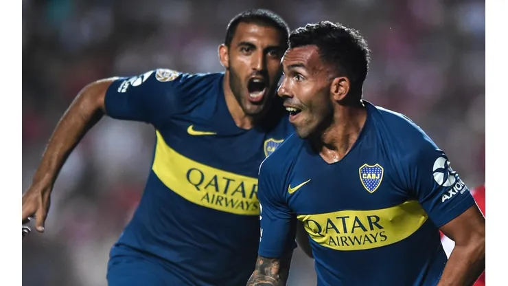 Foto de Carlos Tevez gritando un gol de Boca.