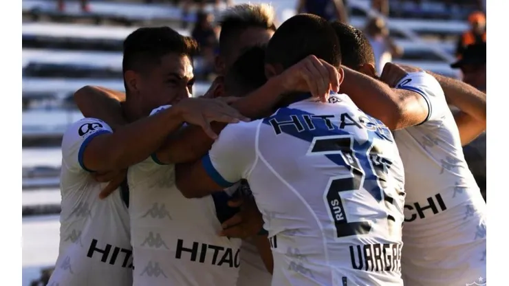 Vélez vs Tigre por la Superliga.