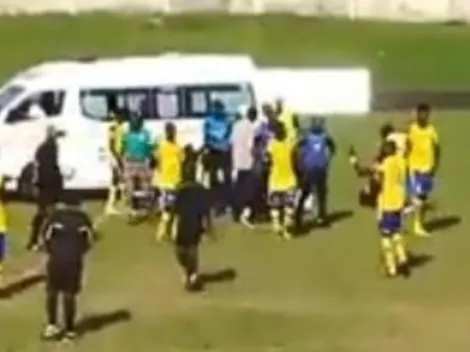 Tragedia en Gabón: un jugador se desplomó en el campo y murió