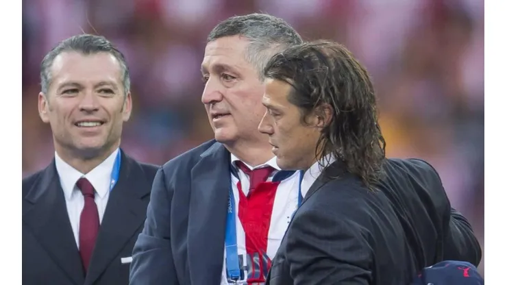 A Vergara todavía lo quiere: Mensaje de Almeyda por el cumpleaños del dirigente de las Chivas